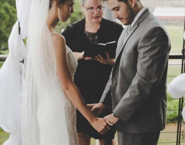 Couple Services Listing Category Gulf Coast Wedding Officiant LLC