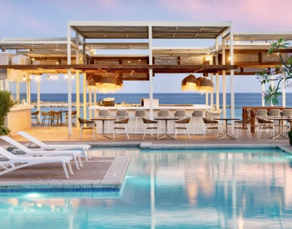 Couple Services Listing Category Blue Pineapple Travel / Cathy Schirra