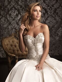 Beauty Listing Category Coastal Knot Bridal Boutique