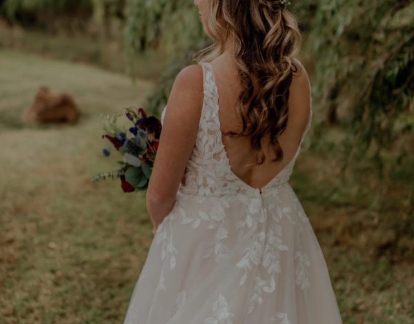 Beauty Listing Category Bridal Styles by Sydney