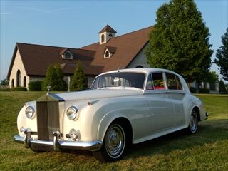 Transportation Listing Category Thoroughbred Limousine